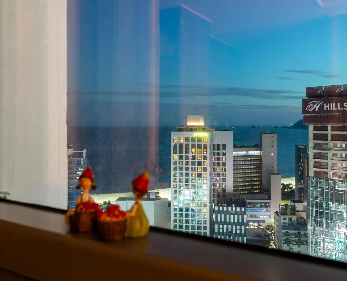 Hera Haeundae Beach Premium Ocean View # Sea View Busan Apartment
