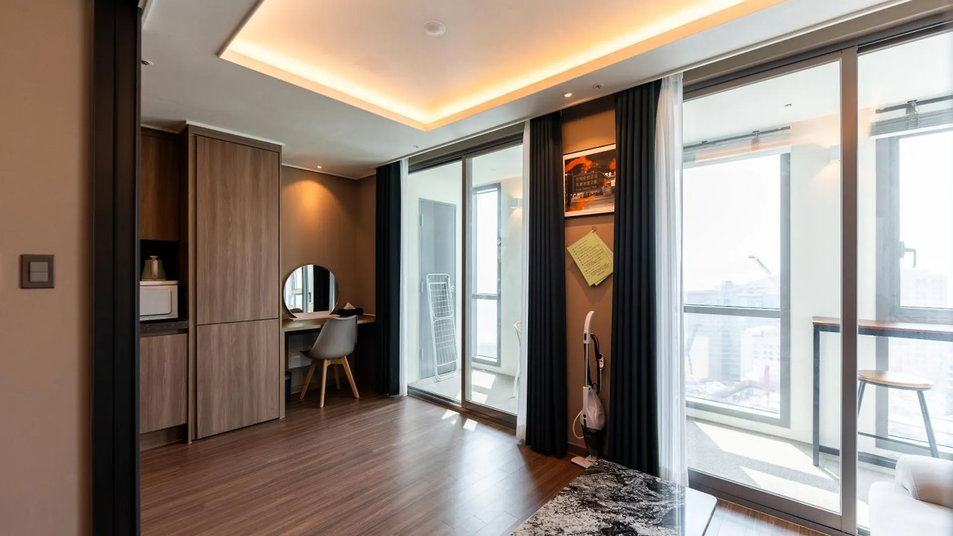 Hera Haeundae Beach Premium Ocean View # Sea View Busan Apartment