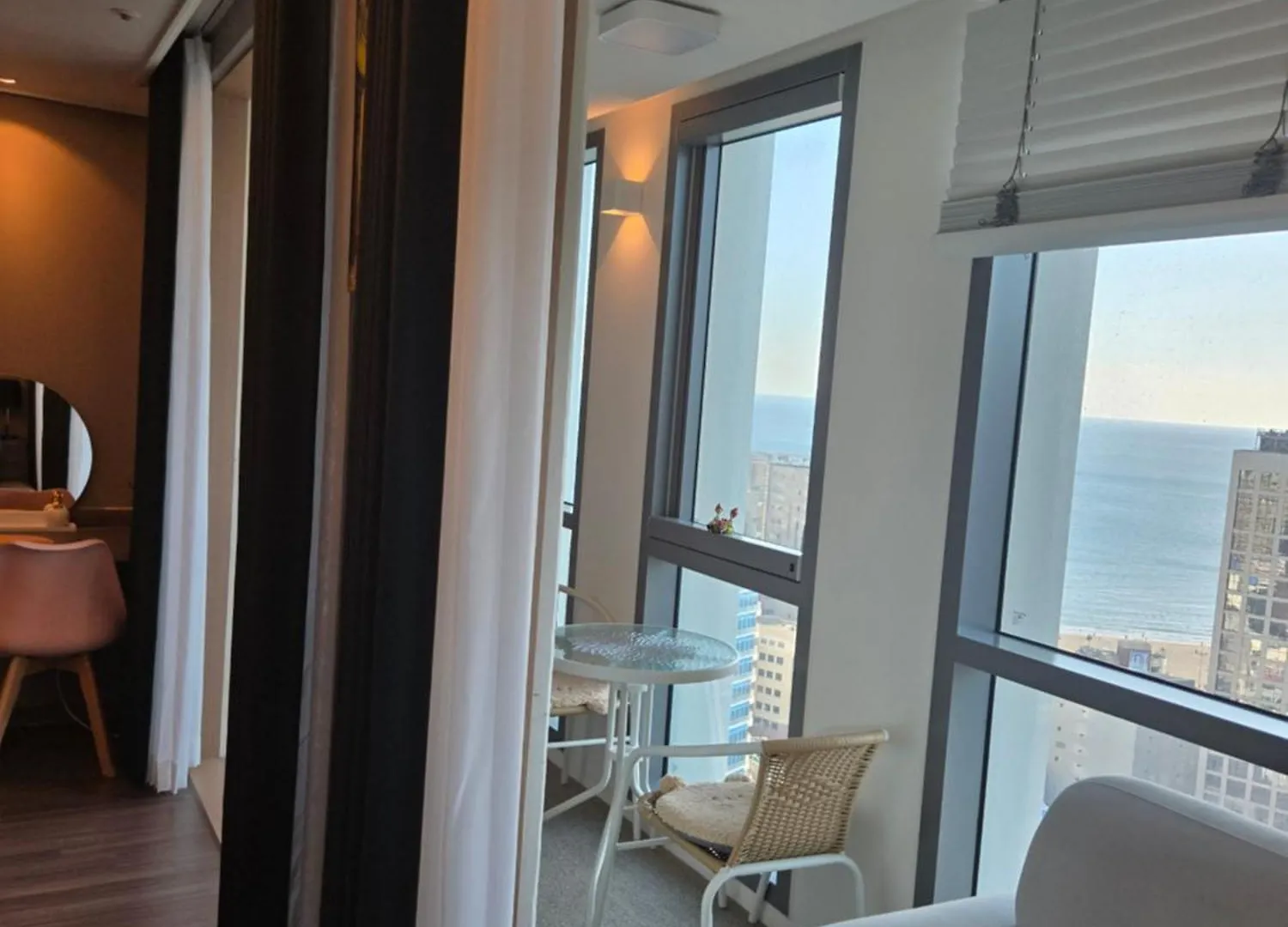 Apartment Hera Haeundae Beach Premium Ocean View # Sea View Busan South Korea